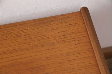 イギリスヴィンテージ　北欧スタイル　G-PLAN(ジープラン)　チーク材　温かみのある木味が魅力のネストテーブル(サイドテーブル)(R-050161)