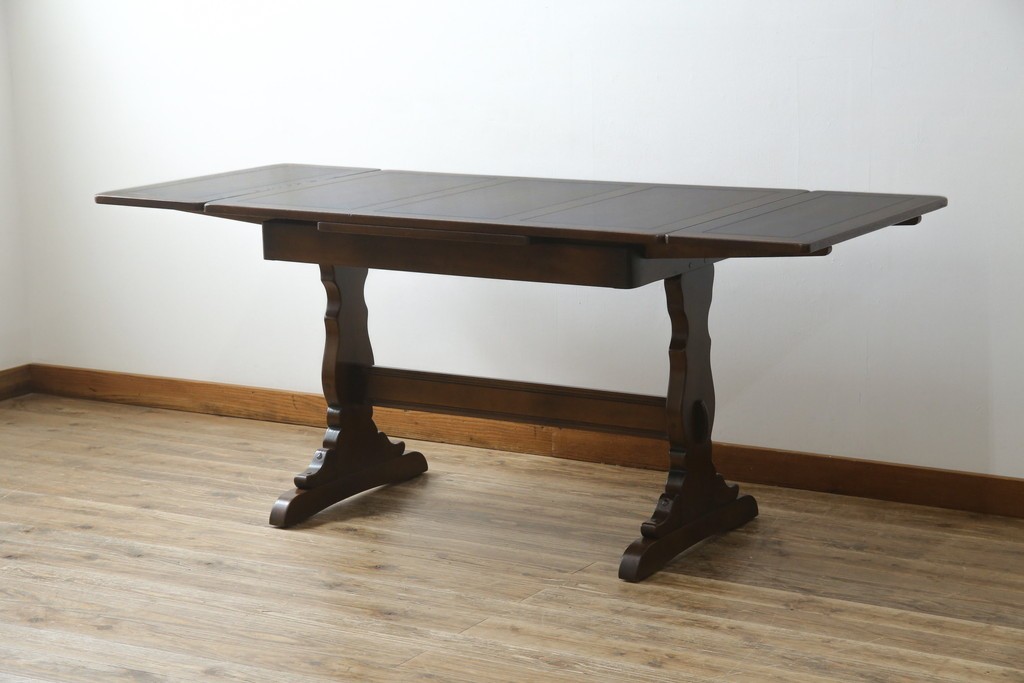 ヴィンテージ家具　イギリス　ERCOL(アーコール)　ニレ材　カントリースタイルにおすすめのドローリーフテーブル　(R-050163)