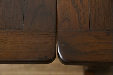 ヴィンテージ家具　イギリス　ERCOL(アーコール)　ニレ材　カントリースタイルにおすすめのドローリーフテーブル　(R-050163)