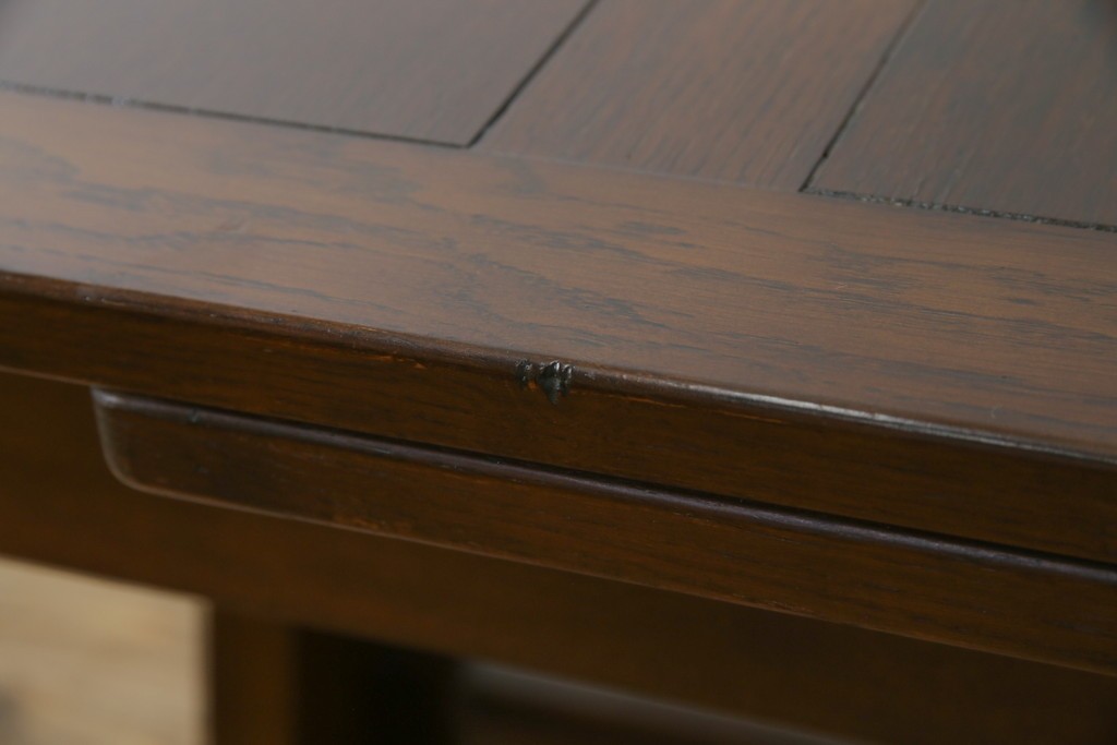 ヴィンテージ家具　イギリス　ERCOL(アーコール)　ニレ材　カントリースタイルにおすすめのドローリーフテーブル　(R-050163)