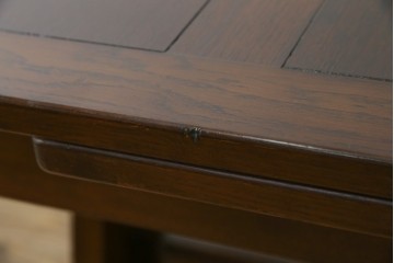 ヴィンテージ家具　イギリス　ERCOL(アーコール)　ニレ材　カントリースタイルにおすすめのドローリーフテーブル　(R-050163)