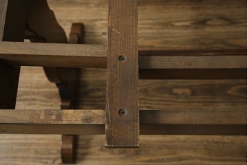 ヴィンテージ家具　イギリス　ERCOL(アーコール)　ニレ材　カントリースタイルにおすすめのドローリーフテーブル　(R-050163)