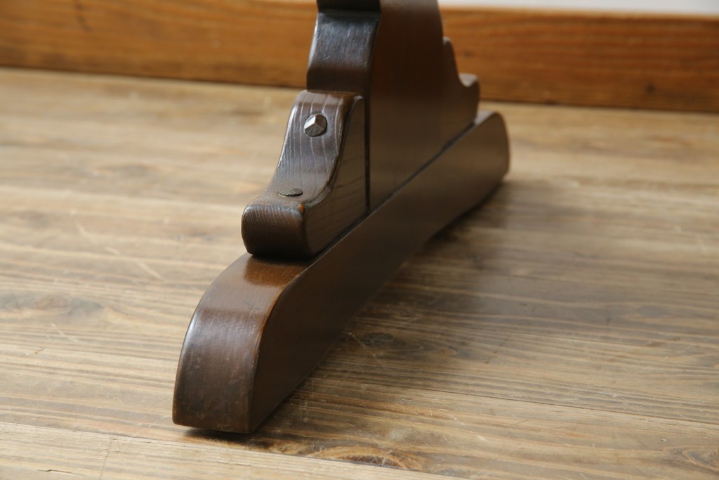 ヴィンテージ家具　イギリス　ERCOL(アーコール)　ニレ材　カントリースタイルにおすすめのドローリーフテーブル　(R-050163)