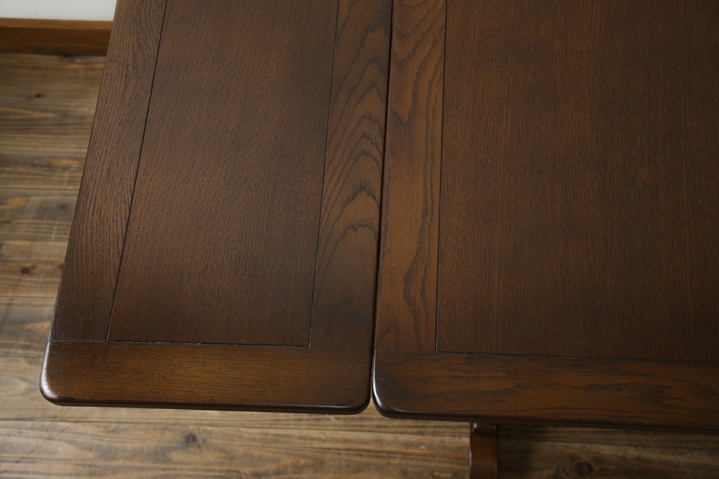 ヴィンテージ家具　イギリス　ERCOL(アーコール)　ニレ材　カントリースタイルにおすすめのドローリーフテーブル　(R-050163)