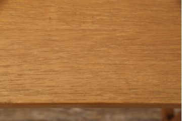 ヴィンテージ家具　北欧スタイル　 A.H McINTOSH(マッキントッシュ)　チーク材製の多機能なネストテーブル(エクステンションテーブル、サイドテーブル、ビンテージ)(R-050173)