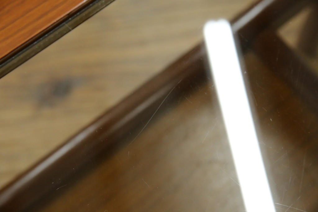 北欧ヴィンテージ　チーク材　スタイリッシュなガラストップテーブル　(R-050175)