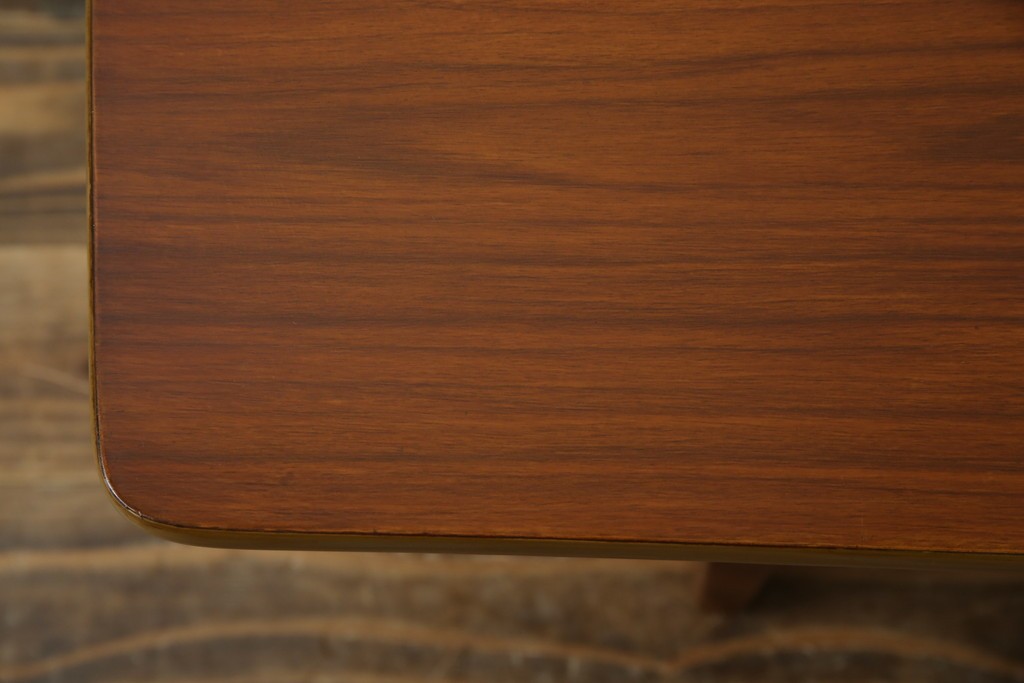 北欧ヴィンテージ　チーク材　スタイリッシュなガラストップテーブル　(R-050175)