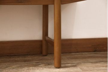 北欧ヴィンテージ　北欧家具　AVALON　チーク材　シンプルなサイドボード(サイドチェスト、引き出し、ビンテージ)(R-050182)