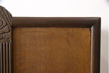 イギリスアンティーク　オーク材　こだわりの意匠が光るワードローブ(洋服タンス)(R-050184)
