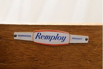 イギリスヴィンテージ　北欧スタイル家具　Remploy社製　チーク材が温かい雰囲気を醸し出すビンテージドレッサー(化粧台、チェスト、鏡台、引き出し)(R-050194)