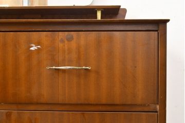 イギリスヴィンテージ　北欧スタイル家具　Remploy社製　チーク材が温かい雰囲気を醸し出すビンテージドレッサー(化粧台、チェスト、鏡台、引き出し)(R-050194)