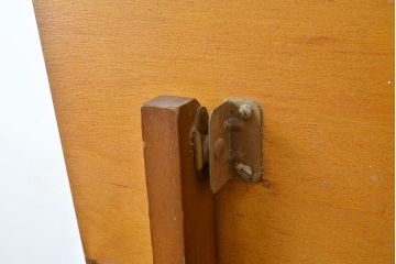 イギリスヴィンテージ　北欧スタイル家具　Remploy社製　チーク材が温かい雰囲気を醸し出すビンテージドレッサー(化粧台、チェスト、鏡台、引き出し)(R-050194)