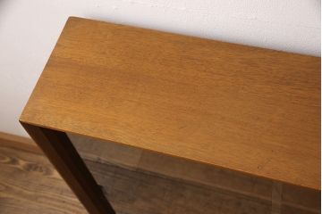 イギリスヴィンテージ　HERBERT E GIBBS(ハーバート・E・ギブス)　チーク材　サイドボード(キャビネット、ブックケース、飾り棚、ビンテージ)(R-050195)