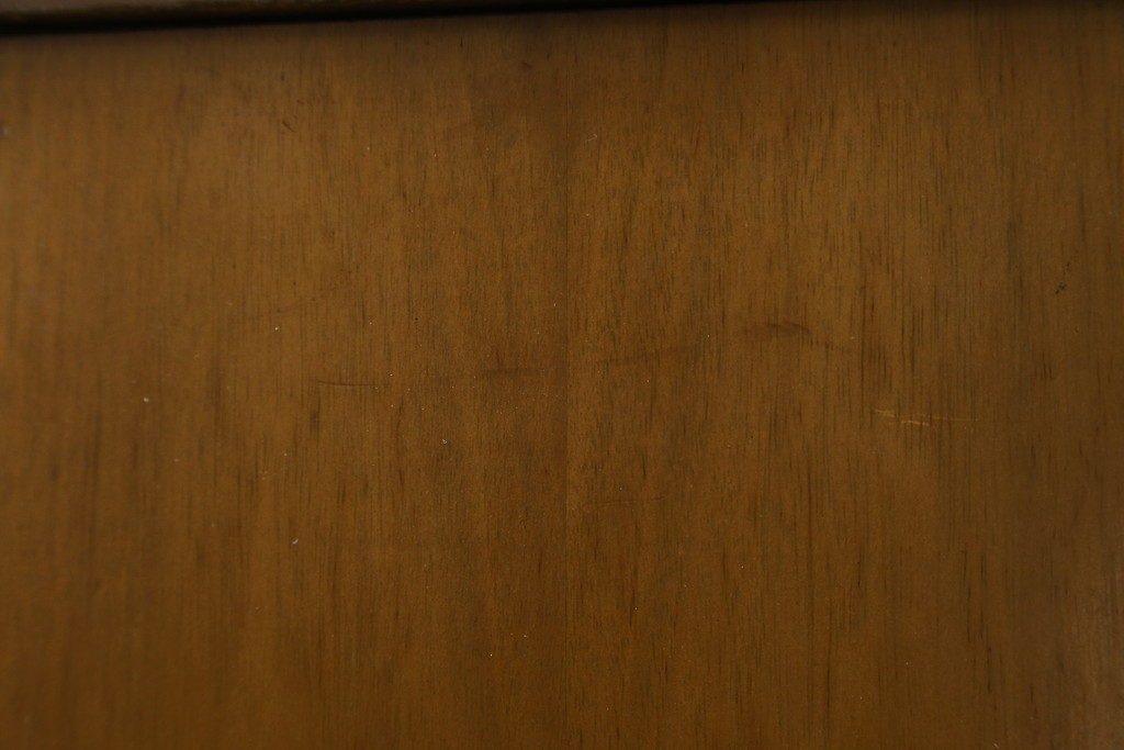 イギリスヴィンテージ　北欧　ビューティリティ Beautility　スタイリッシュな佇まいが魅力的な珍しいつくりのサイドボード　(R-050203)