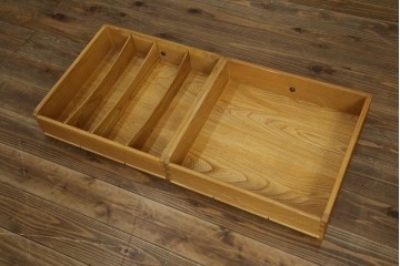 イギリスヴィンテージ　ERCOL(アーコール)　ニレ材製のキャビネット　(R-050208)