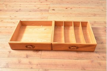 イギリスヴィンテージ　ERCOL(アーコール)　ニレ材製のキャビネット(カップボード、食器棚、収納棚、ビンテージ、飾り棚、陳列棚)(R-050208)
