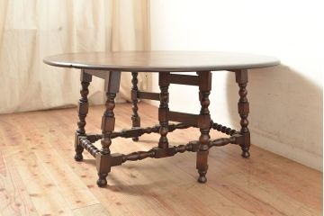 ヴィンテージ家具　イギリスビンテージ　ERCOL(アーコール)　ニレ材　挽き物の脚が目を引くバタフライテーブル(ダイニングテーブル、食卓、4人掛け、2人掛け)(R-050227)