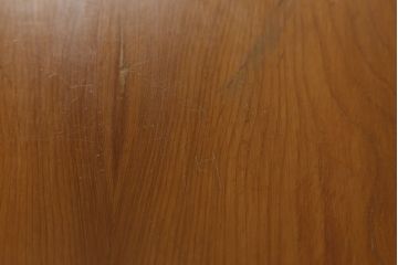 イギリスアンティーク　天板パイン材　凝ったデザインが魅力のネストテーブル(サイドテーブル、コーヒーテーブル)(R-050228)