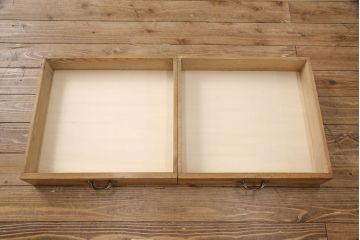 フランスアンティーク　パイン材　様々なガラスを組み合わせた扉がおしゃれなキャビネット(カップボード、食器棚)(R-050248)
