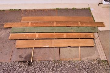 アンティーク雑貨　DIYなどにおすすめの古いラワン材5枚セット(古材、材料)(R-050270)