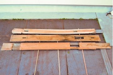 古材　DIYにおすすめ!古民家の梁に使われていたケヤキ材3枚セット(材料、木材、板)(R-050274)