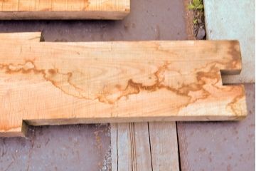 古材　DIYにおすすめ!古民家の梁に使われていたケヤキ材3枚セット(材料、木材、板)(R-050274)