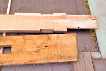 古材　DIYにおすすめ!古民家の梁に使われていたケヤキ材3枚セット(材料、木材、板)(R-050274)
