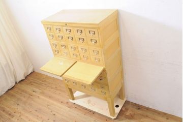 レトロ家具　昭和レトロ　KIHARA　引き出し40杯!店舗什器におすすめのナラ材製ネームプレート付きカードケース(引き出し、チェスト、図書館、図書室)(R-050288)