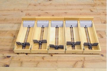 【簡易リペア限定品】レトロ家具　昭和レトロ　KIHARA　小物収納にうってつけのナラ材製ネームプレート付きカードケース(引き出し、チェスト、図書館、図書室)(R-050289)