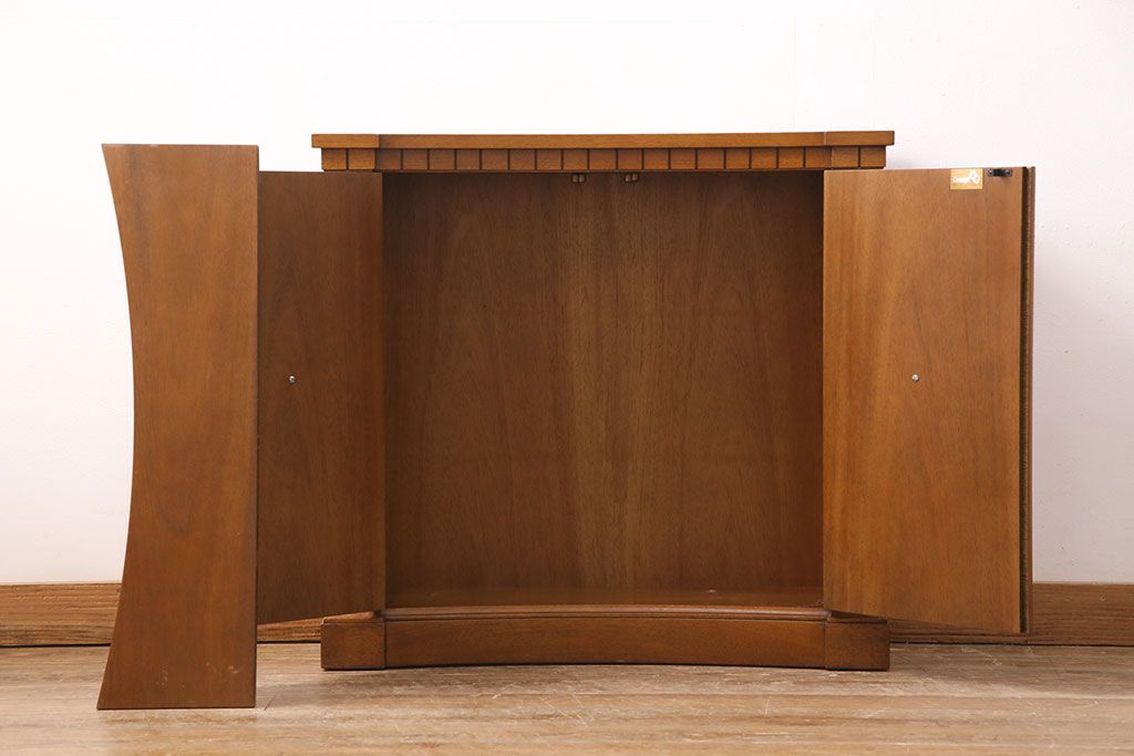 中古　DREXEL HERITAGE(ドレクセルヘリテイジ)　Triune(トライユン)　ホールチェスト(収納棚、キャビネット)(定価約34万円)(R-050290)