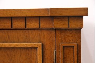 中古　DREXEL HERITAGE(ドレクセルヘリテイジ)　Triune(トライユン)　ホールチェスト(収納棚、キャビネット)(定価約34万円)(R-050290)