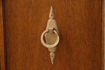 中古　DREXEL HERITAGE(ドレクセルヘリテイジ)　Triune(トライユン)　ホールチェスト(収納棚、キャビネット)(定価約34万円)(R-050290)