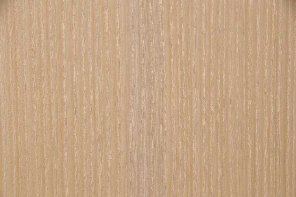 中古　美品　国産　気品あふれる佇まいが魅力の総桐箪笥(胴厚)(着物箪笥、衣装箪笥、和タンス、桐たんす)(定価約90万円)(R-050295)