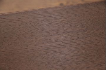 中古　美品　カリモク家具(karimoku)　モダンなデザインがお洒落な空間づくりに活躍するセンターテーブル(リビングテーブル、ローテーブル)(R-050313)