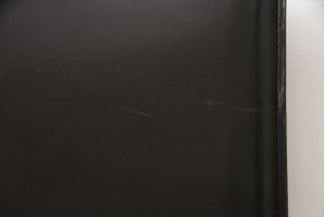 中古　イタリア　Enrico Pellizzoni(エンリコペリッツォーニ)　モダンでスタイリッシュな空間づくりにおすすめのダークカラーの本革チェア(椅子)(R-050329)