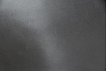 中古　イタリア　Enrico Pellizzoni(エンリコペリッツォーニ)　モダンでスタイリッシュな空間づくりにおすすめのダークカラーの本革チェア(椅子)(R-050329)