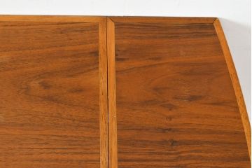 ビンテージ家具　北欧ヴィンテージ　チーク材　珍しいデザインが使い勝手の良いバタフライテーブル(サイドテーブル、オケージョナルテーブル)(R-050331)