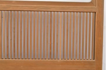 アンティーク建具　腰板のケヤキ材がアクセントになった格子戸1枚(引き戸)(R-050338)