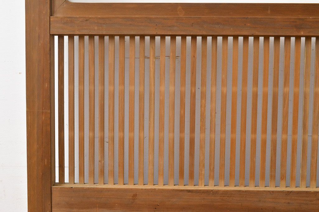 アンティーク建具　腰板のケヤキ材がアクセントになった格子戸1枚(引き戸)(R-050338)
