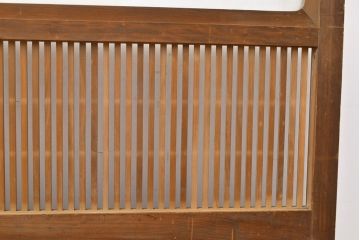 アンティーク建具　腰板のケヤキ材がアクセントになった格子戸1枚(引き戸)(R-050338)