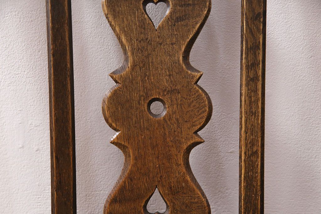 中古　神戸家具　永田良介商店　素朴なアンティークスタイルを楽しめるスカシ型食堂椅子(チェア、イス)(R-050341)