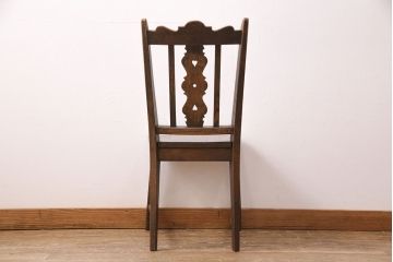 中古　神戸家具　永田良介商店　素朴なアンティークスタイルを楽しめるスカシ型食堂椅子(チェア、イス)(R-050341)