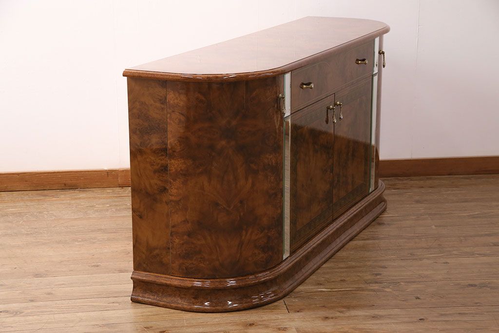 中古　美品　イタリア輸入家具　Eddi Rose(エディローズ)　ヨーロッパ調の華豪華な雰囲気づくりにぴったりなサイドボード(収納棚、戸棚、キャビネット)(R-050347)