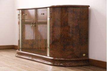 中古　美品　イタリア輸入家具　Eddi Rose(エディローズ)　ヨーロッパ調の華豪華な雰囲気づくりにぴったりなサイドボード(収納棚、戸棚、キャビネット)(R-050347)