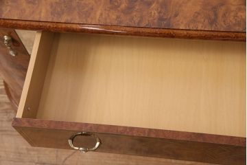 中古　美品　イタリア輸入家具　Eddi Rose(エディローズ)　ヨーロッパ調の華豪華な雰囲気づくりにぴったりなサイドボード(収納棚、戸棚、キャビネット)(R-050347)