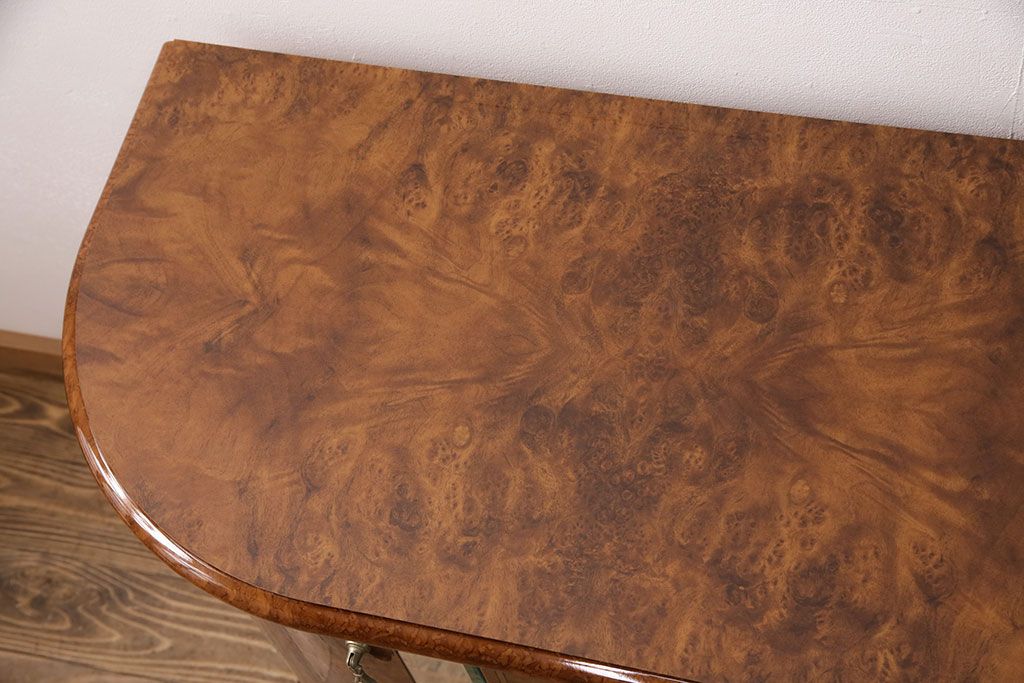 中古　美品　イタリア輸入家具　Eddi Rose(エディローズ)　ヨーロッパ調の華豪華な雰囲気づくりにぴったりなサイドボード(収納棚、戸棚、キャビネット)(R-050347)