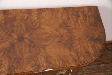 中古　美品　イタリア輸入家具　Eddi Rose(エディローズ)　ヨーロッパ調の華豪華な雰囲気づくりにぴったりなサイドボード(収納棚、戸棚、キャビネット)(R-050347)