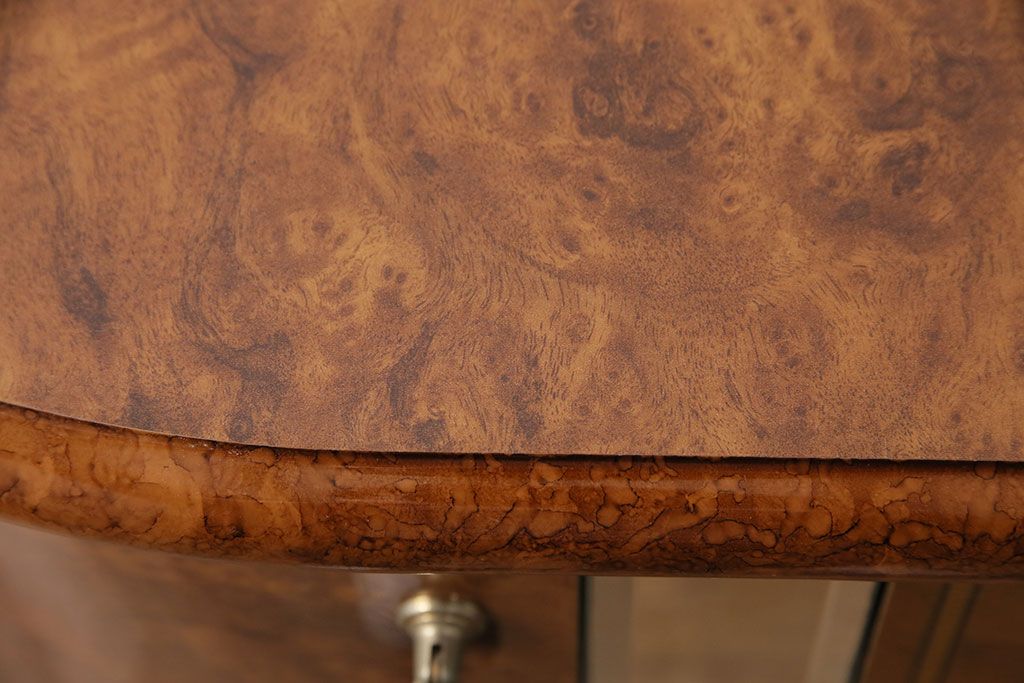 中古　美品　イタリア輸入家具　Eddi Rose(エディローズ)　ヨーロッパ調の華豪華な雰囲気づくりにぴったりなサイドボード(収納棚、戸棚、キャビネット)(R-050347)