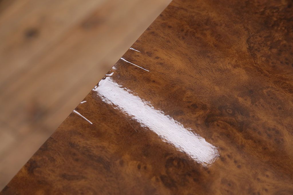 中古　美品　イタリア輸入家具　Eddi Rose(エディローズ)　ヨーロッパ調の華豪華な雰囲気づくりにぴったりなサイドボード(収納棚、戸棚、キャビネット)(R-050347)