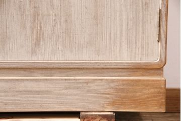 中古　伝統工芸士・小林雄蔵作　品の良さを感じさせる加茂総桐箪笥(並厚、四方丸)(総桐たんす、総桐箪笥、整理タンス、和タンス、衣装箪笥、着物箪笥)(R-050352)